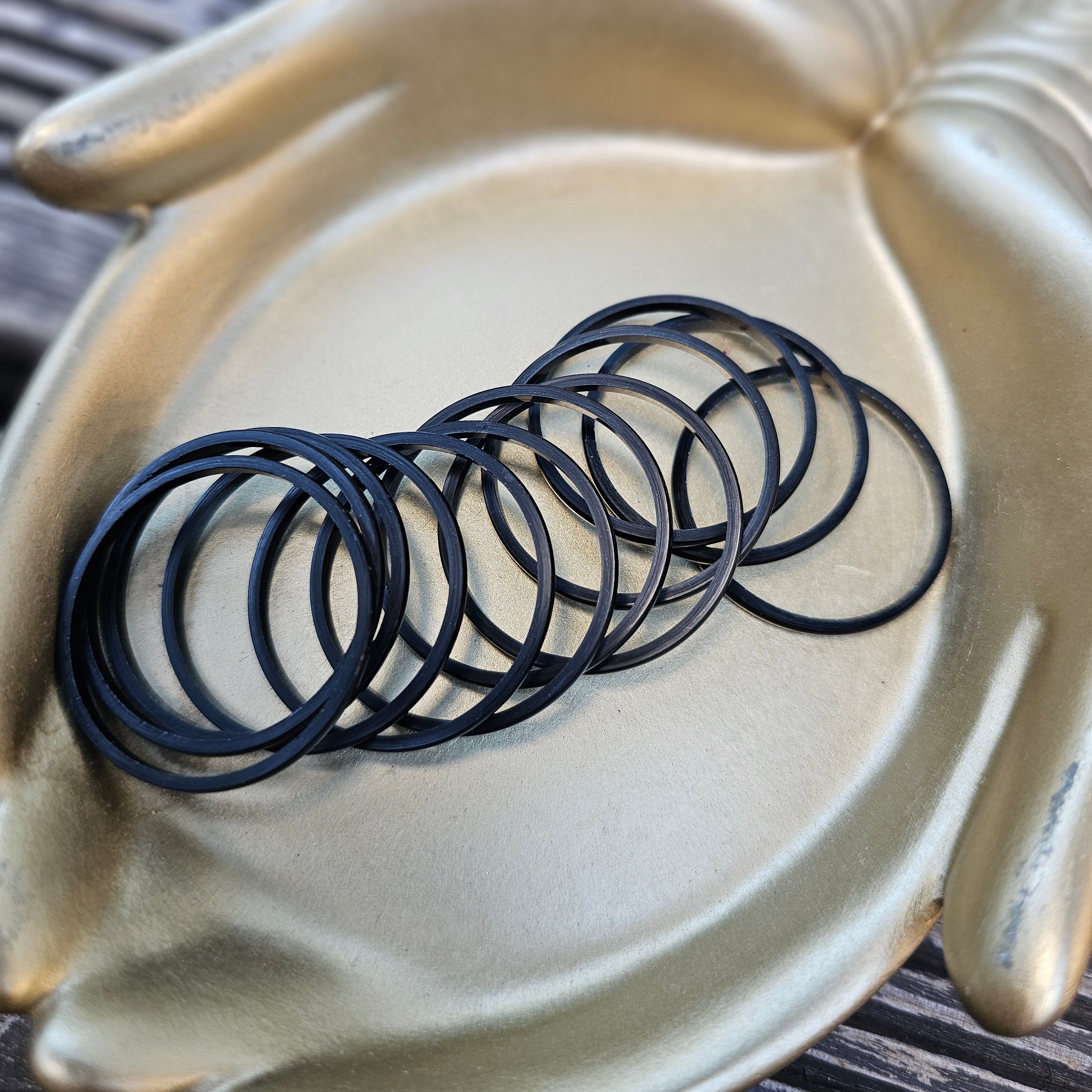 Bracelets plastique noir